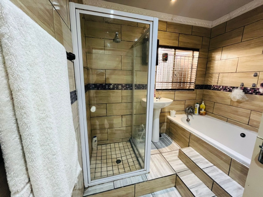 3 Bedroom Property for Sale in Grasslands Free State